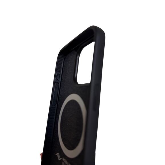 Peak Design Mobile Everyday Fabric Case iPhone 15 Pro v1 w/button Charcoal - Picture 6 of 6